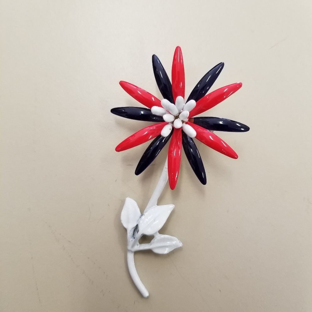 Vintage 60s Mod Flower Power Enamel Statement Brooch Pin
